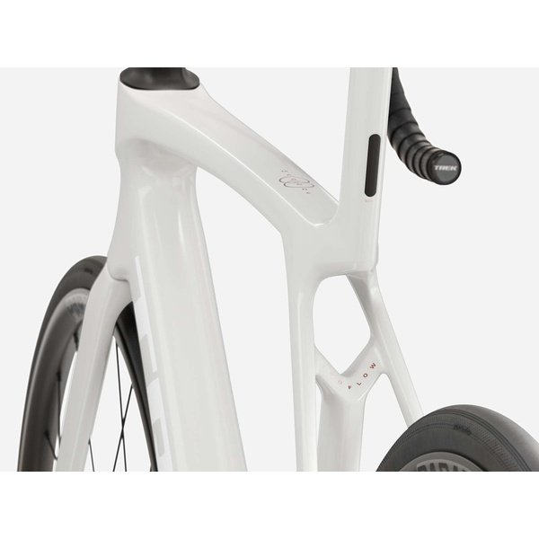 Dviratis 28" TREK Madone SL 5 baltas
