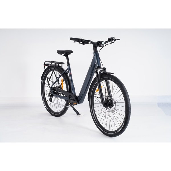 Электровелосипед 28" Luna Neo Chain синий