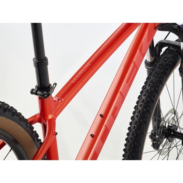 Dviratis 29" TREK Marlin 6 Gen 3 raudonas