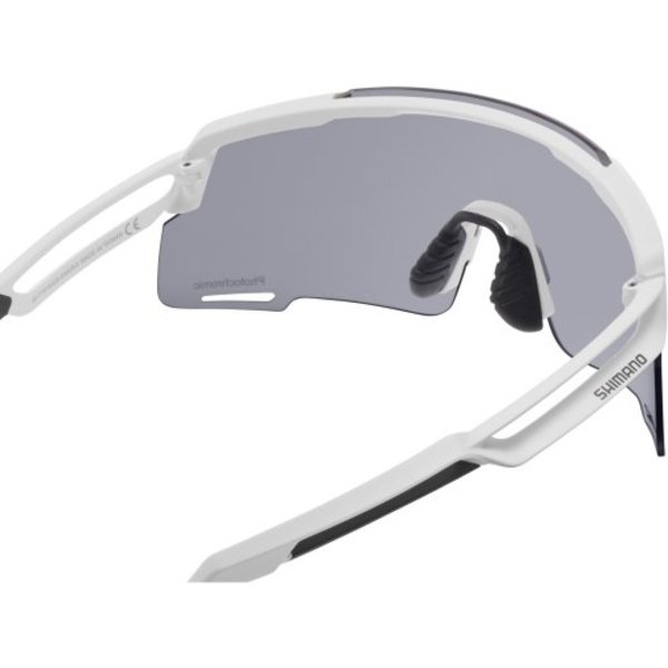 Akiniai Shimano Eyewear CE-EQNX5 EQUINOX Photochromic gray Matte White