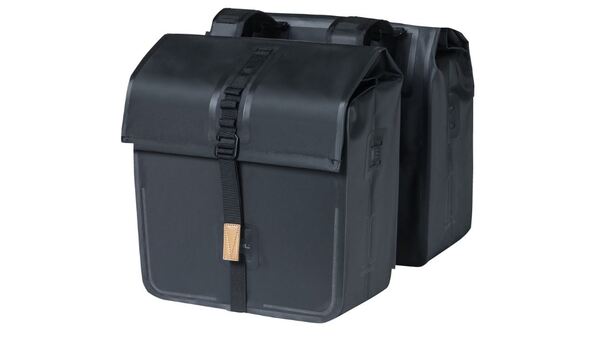 Basil Urban Dry double bags black