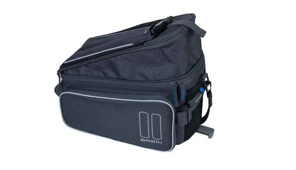 Basil Sport Design Double 32L carrier bag