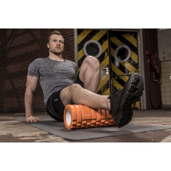 Masažo volelis TUNTURI Yoga Foam Grid Roller 33cm, oranžinis